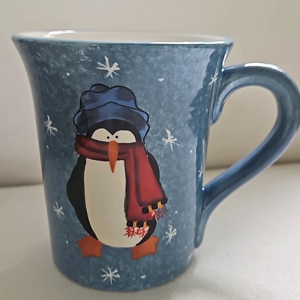 NANTUCKET Winter Penguin With Scarf Coffee/Tea Mug Blue & White 12 Oz